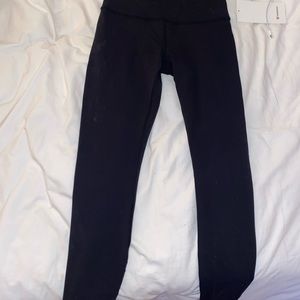 Lululemon wunder Under Black leggings size 6